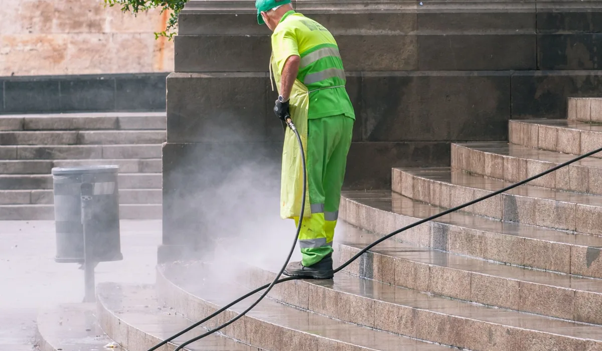Concrete Pressure Washing